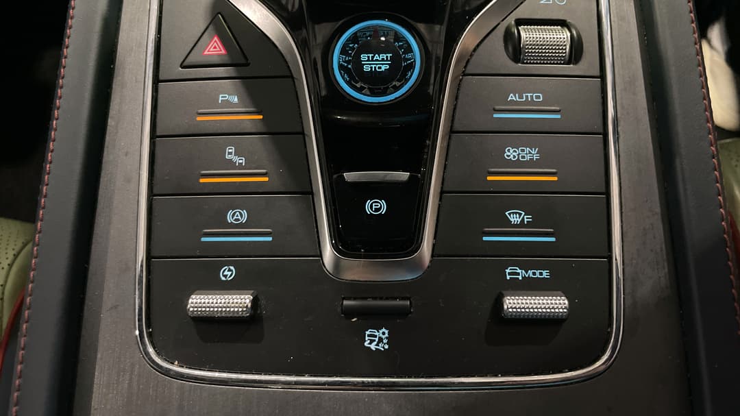 2023 Byd Atto 3 Extended Range, Automatic, 59207 km, Utility Switches/Buttons