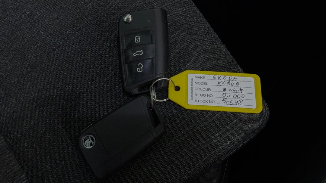 2020 SKODA Karoq 110tsi, Automatic, 55168 km, Key Close-up