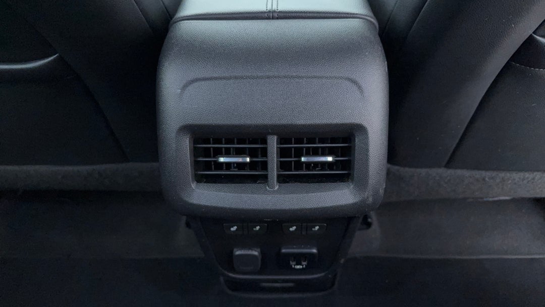 Rear A/C Vent