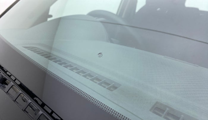 2018 Mahindra KUV 100 NXT K4+ 6S, Petrol, Manual, 31,057 km, Front windshield - Minor spot on windshield