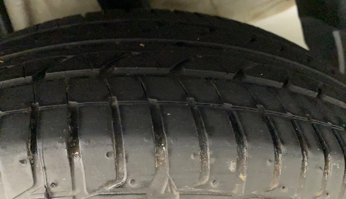 2016 Honda City 1.5L I-VTEC VX, Petrol, Manual, 75,494 km, Left Rear Tyre Tread