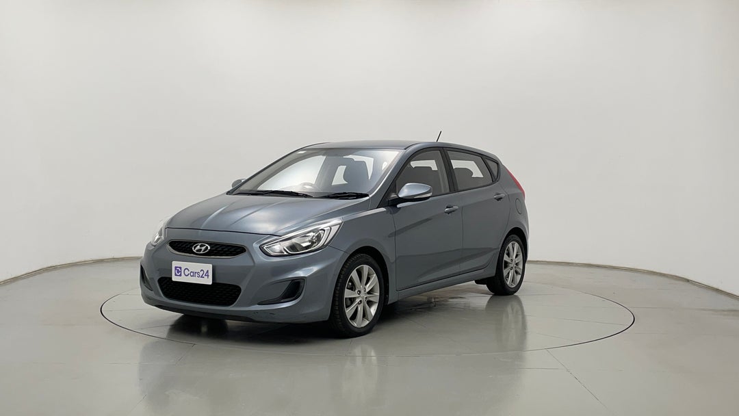 Left Front Diagonal (45- Degree) View