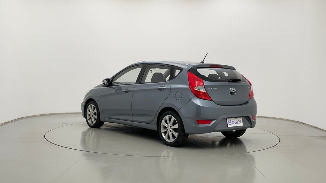 Left Back Diagonal (45- Degree) View