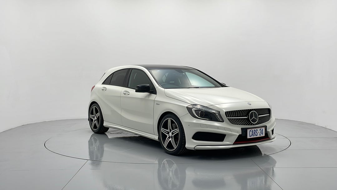 Right Front Diagonal (45- Degree) View