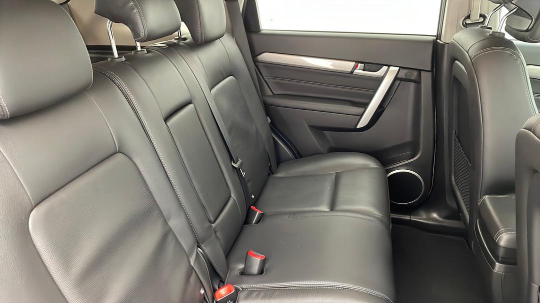 2017 Holden Captiva 7 Ltz (awd), Automatic, 156763 km, Right Side Rear Door Cabin View