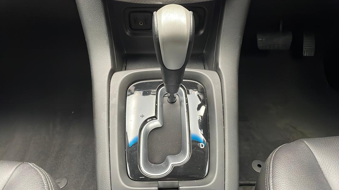 2017 Holden Captiva 7 Ltz (awd), Automatic, 156763 km, Gear Lever 