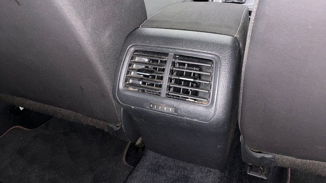 2018 Volkswagen Golf 110 Tsi Trendline, Automatic, 147265 km, Rear A/C Vent