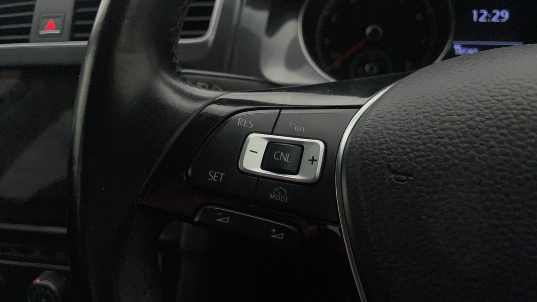 2018 Volkswagen Golf 110 Tsi Trendline, Automatic, 147265 km, Cruise Control