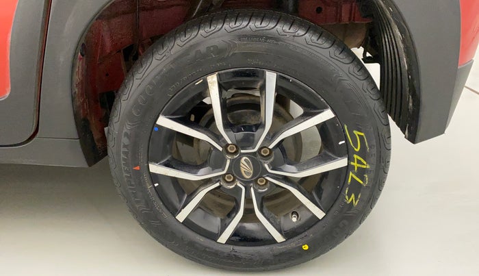 2018 Mahindra KUV 100 NXT K8 P 6 STR DUAL TONE, Petrol, Manual, 53,588 km, Left Rear Wheel