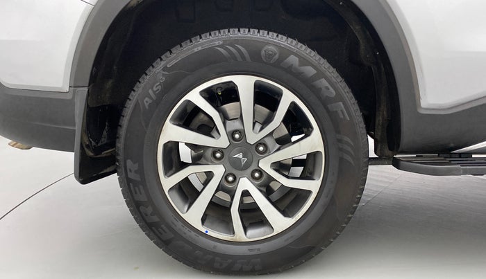 2022 Mahindra SCORPIO-N Z8 L DIESEL AT 2WD 6 STR, Diesel, Automatic, 11,104 km, Right Rear Wheel