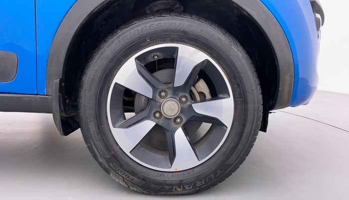 2018 Tata NEXON XZA+ 1.5 Dual Tone, Diesel, Automatic, 39,721 km, Right Front Wheel