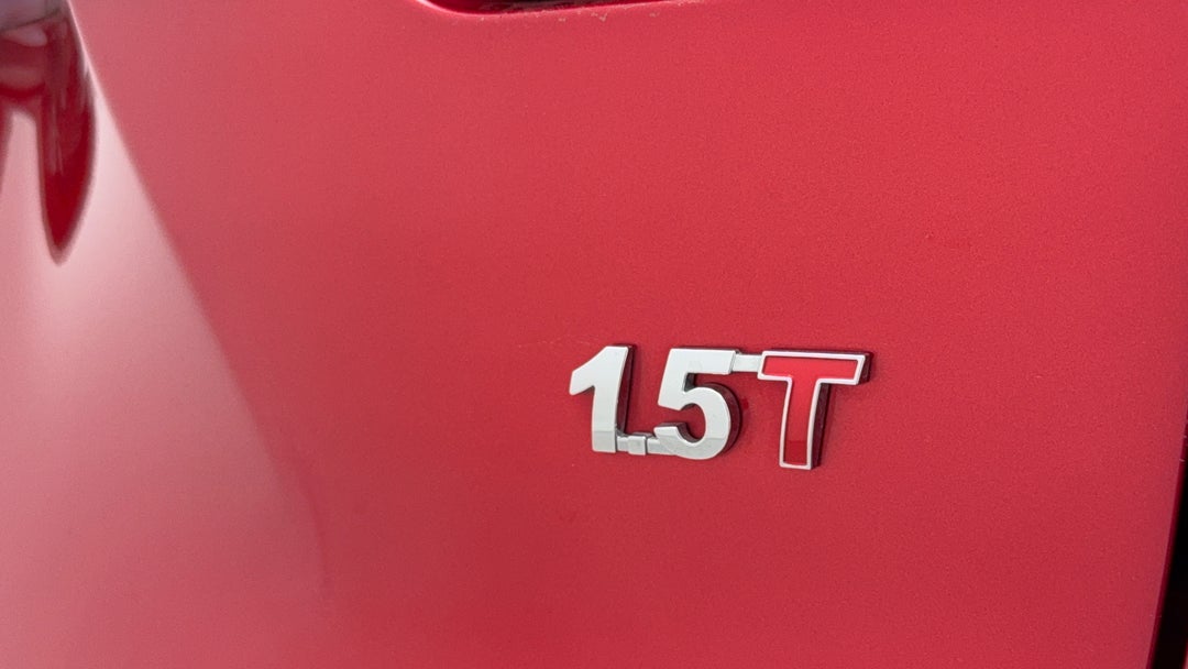 Badge (Boot Right Side)