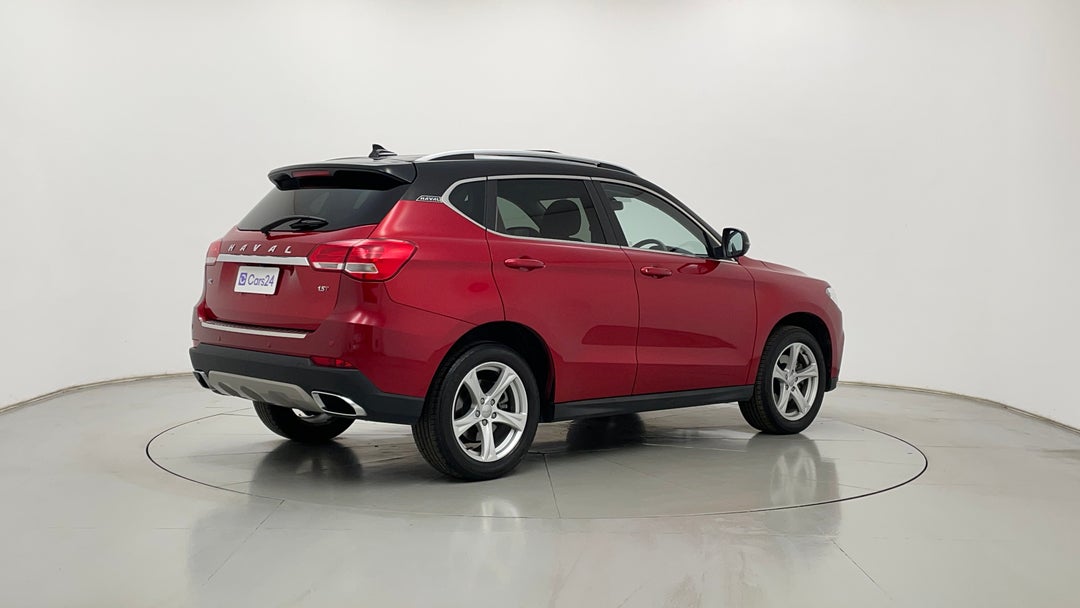 Right Back Diagonal (45- Degree) View