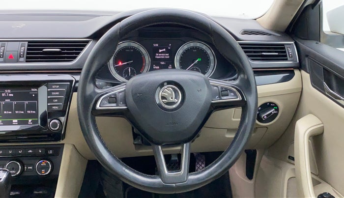 2016 Skoda Superb 1.8 TSI LK AT, Petrol, Automatic, 99,693 km, Steering Wheel