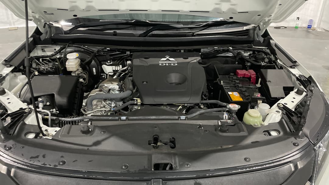 2023 Mitsubishi Triton Glx (4x2), Automatic, 4780 km, Open Bonnet (Engine)