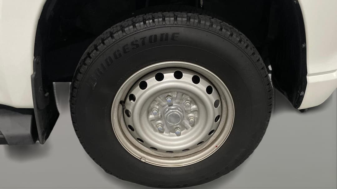 2023 Mitsubishi Triton Glx (4x2), Automatic, 4780 km, Right Front Wheel