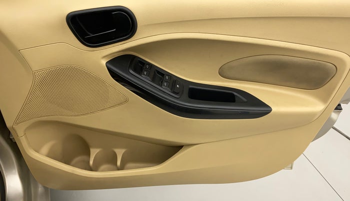 2021 Ford Figo Aspire TITANIUM1.5 DIESEL, Diesel, Manual, 60,663 km, Driver Side Door Panels Control
