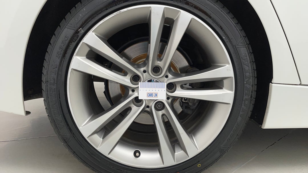 Wheels Rim Rear RHS Gutter Rash