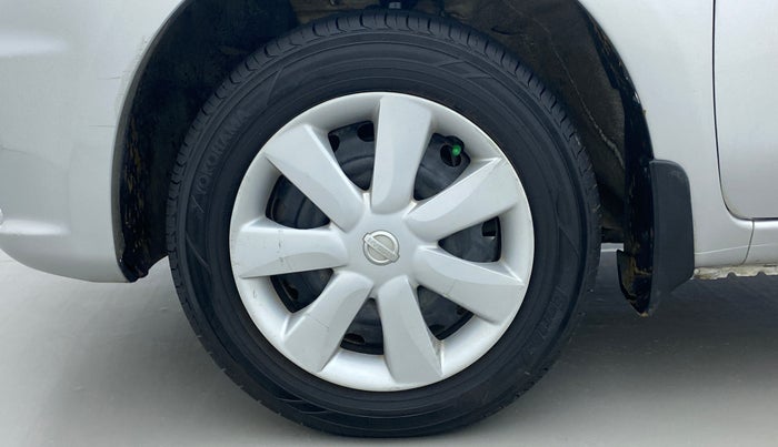 2017 Nissan Micra Active XV S, Petrol, Manual, 49,366 km, Left Front Wheel