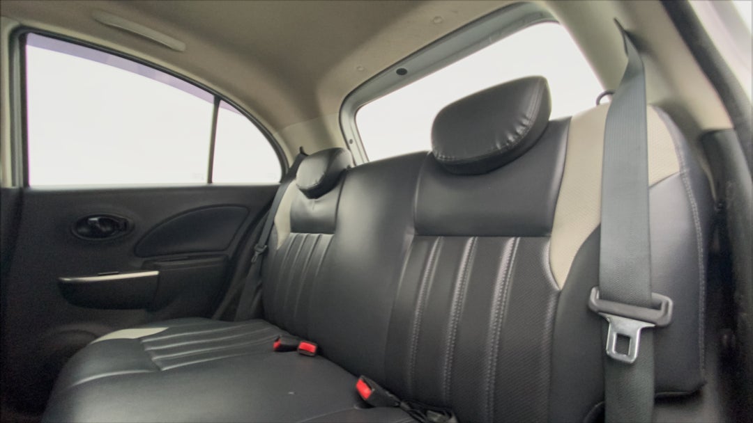 Right Side Rear Door Cabin
