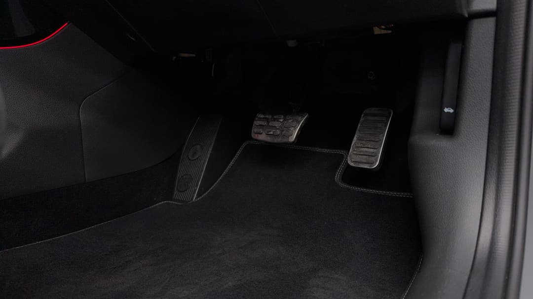 2024 Hyundai i30 N Premium, Automatic, 3418 km, Pedals and Footmat