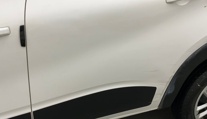 2019 Renault TRIBER RXL MT, Petrol, Manual, 57,406 km, Rear left door - Minor scratches