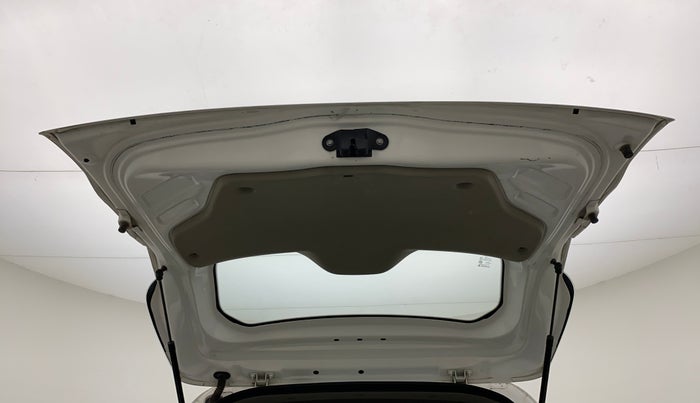 2019 Renault TRIBER RXL MT, Petrol, Manual, 57,406 km, Boot Door Open