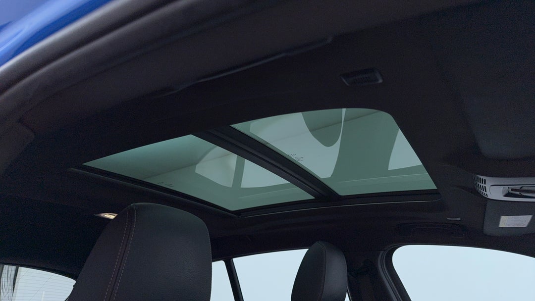 Interior Sunroof/Moonroof