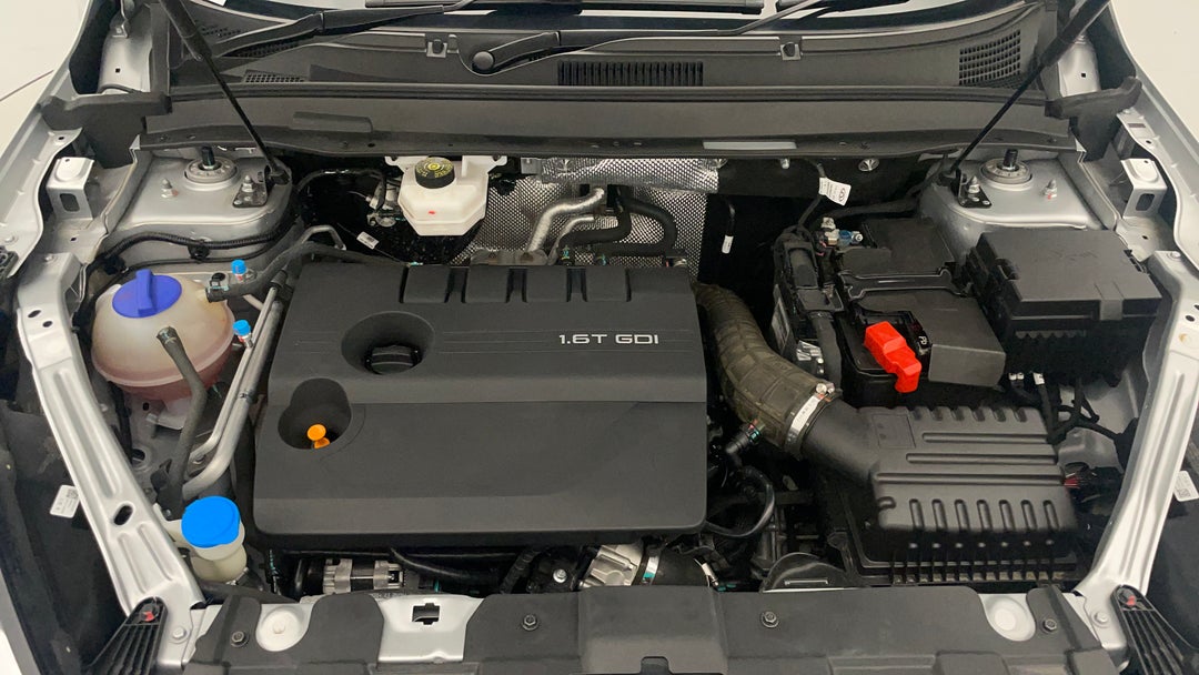 Open Bonnet (Engine)