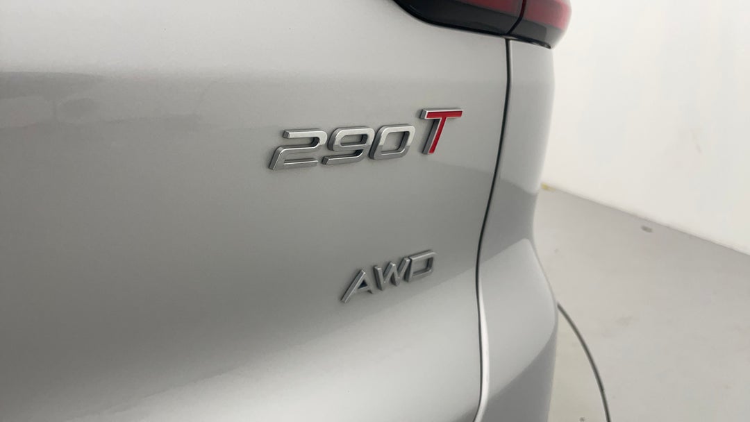 Badge (Boot Right Side)