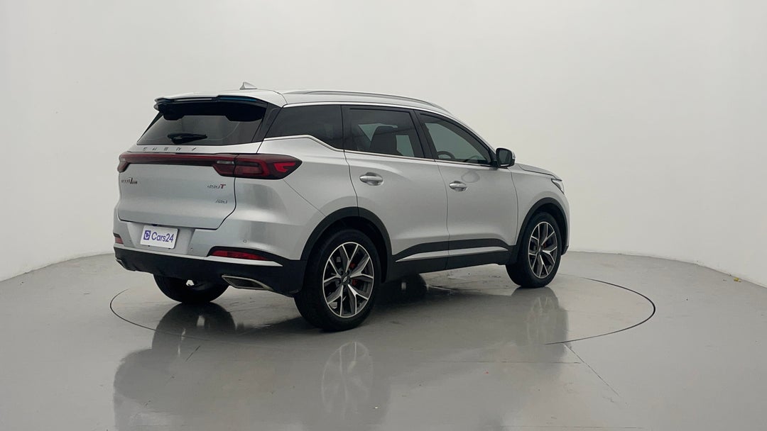 Right Back Diagonal (45- Degree) View