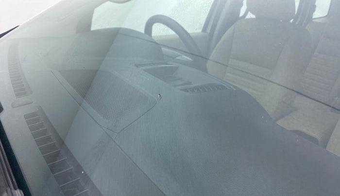 2019 Ford Endeavour 2.2l 4X2 MT Titanium, Diesel, Manual, 95,487 km, Front windshield - Minor spot on windshield