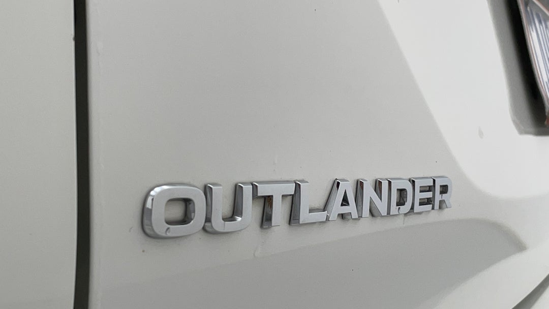 Badge (Boot Left Side)