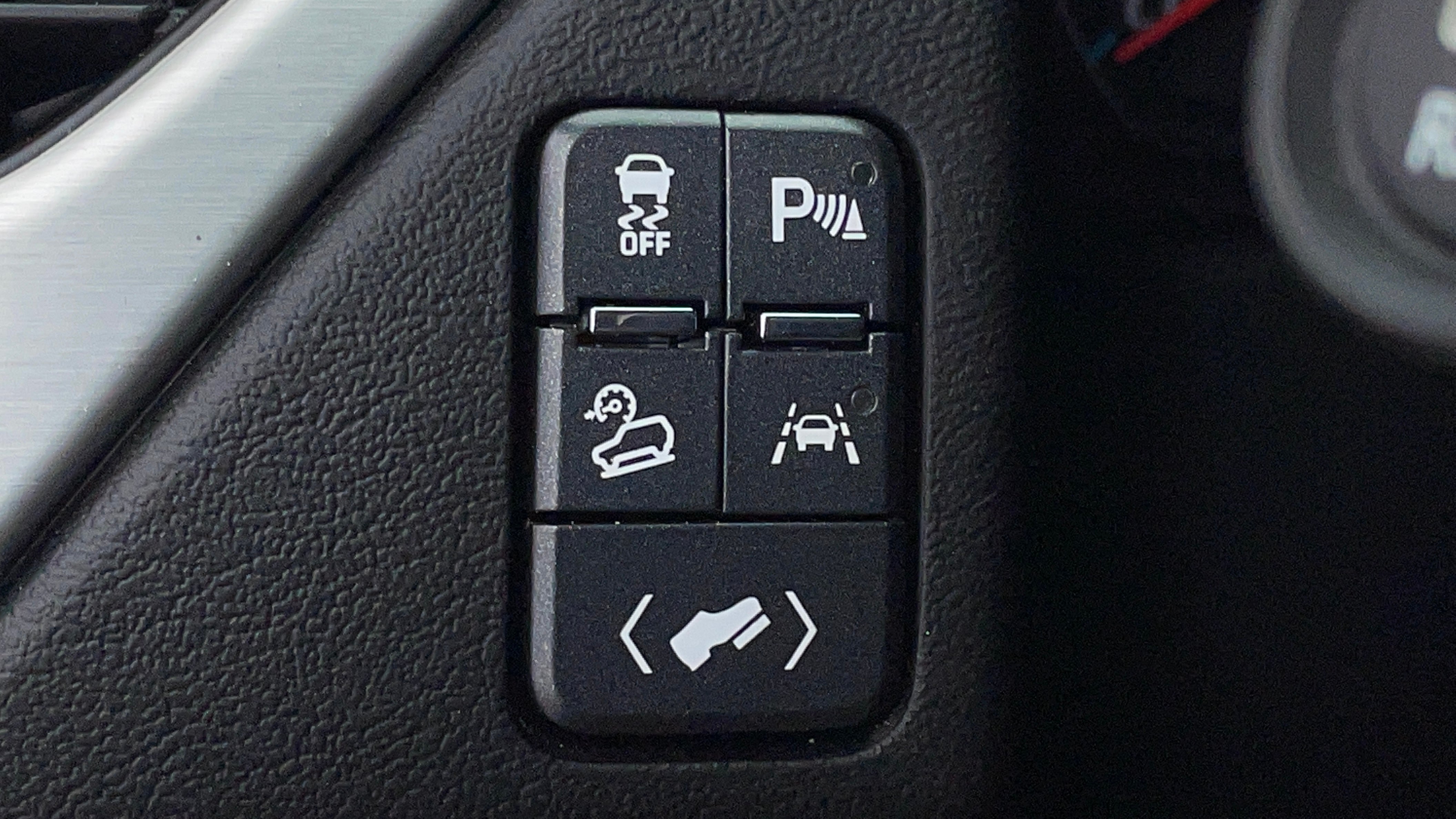 GMC Yukon-Driver Assistance Functions