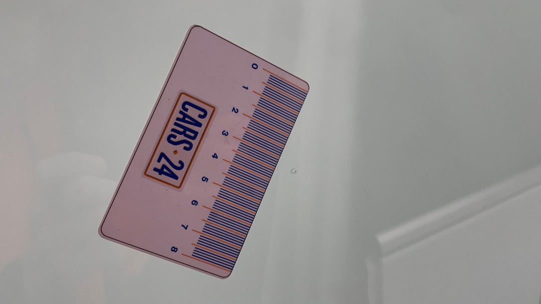 2016 Kia Sorento Platinum (4x4), Automatic, 115741 km, Window Glass Front RHS Tinting Scratched