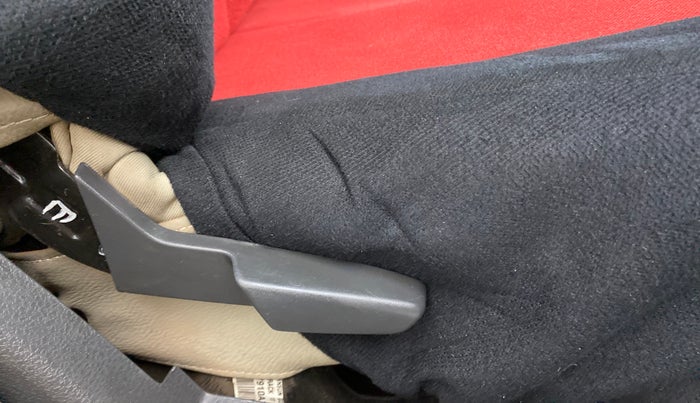 2015 Nissan Terrano XL P, Petrol, Manual, 66,809 km, Driver Side Adjustment Panel