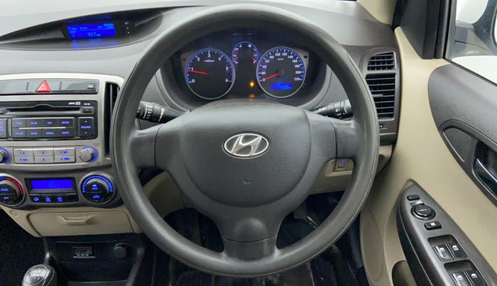 2013 Hyundai i20 MAGNA O 1.4 CRDI, Diesel, Manual, 71,348 km, Steering Wheel Close Up