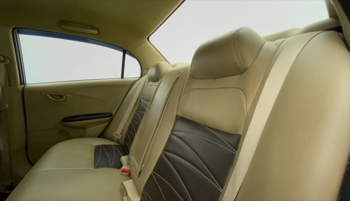 2014 Honda Amaze 1.5 SMT I DTEC, Diesel, Manual, 89,676 km, Right Side Rear Door Cabin