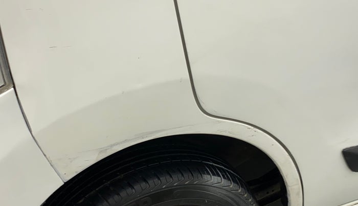 2013 Maruti Wagon R Stingray VXI, Petrol, Manual, 84,537 km, Right quarter panel - Minor scratches