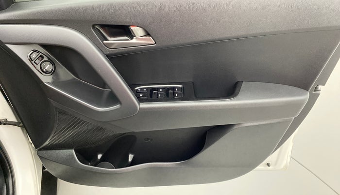 2018 Hyundai Creta 1.6 SX PLUS PETROL, Petrol, Manual, 31,594 km, Driver Side Door Panels Control