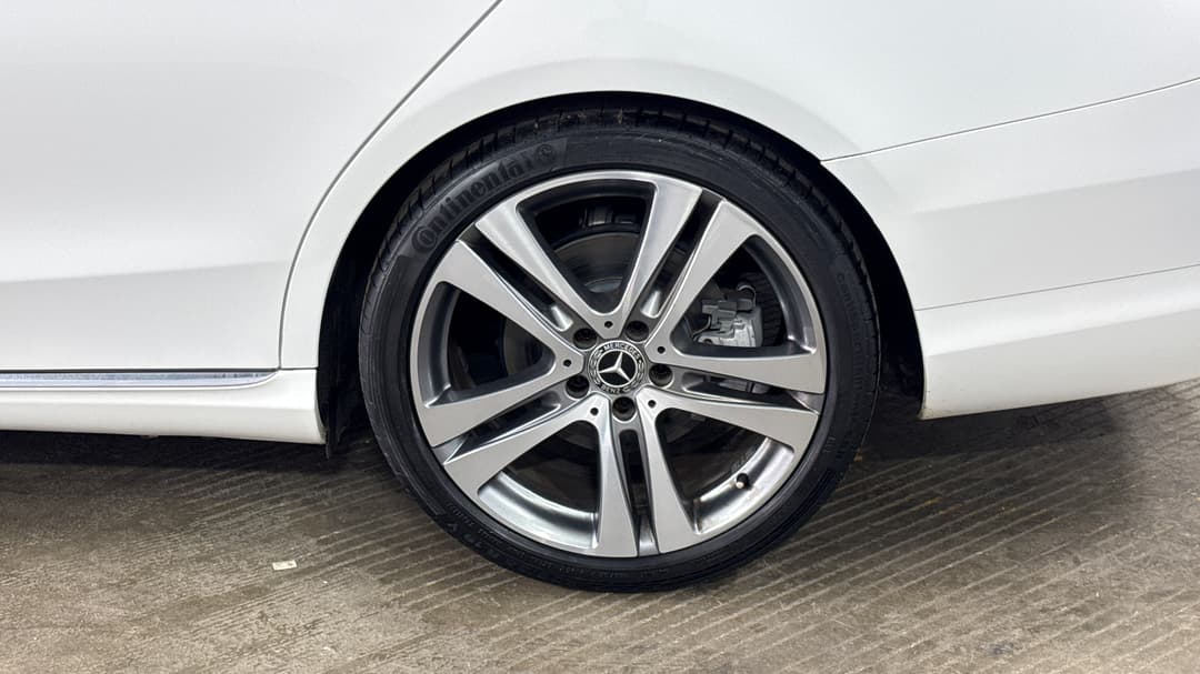 2019 Mercedes-benz C300 C300, Automatic, 58323 km, Left Rear Wheel