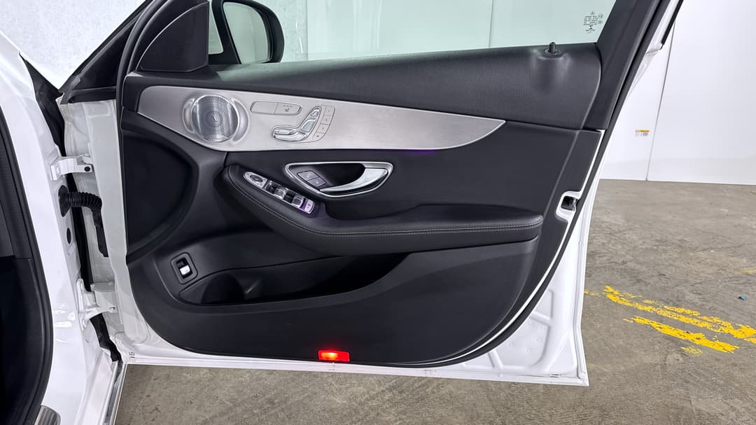 2019 Mercedes-benz C300 C300, Automatic, 58323 km, Speaker View