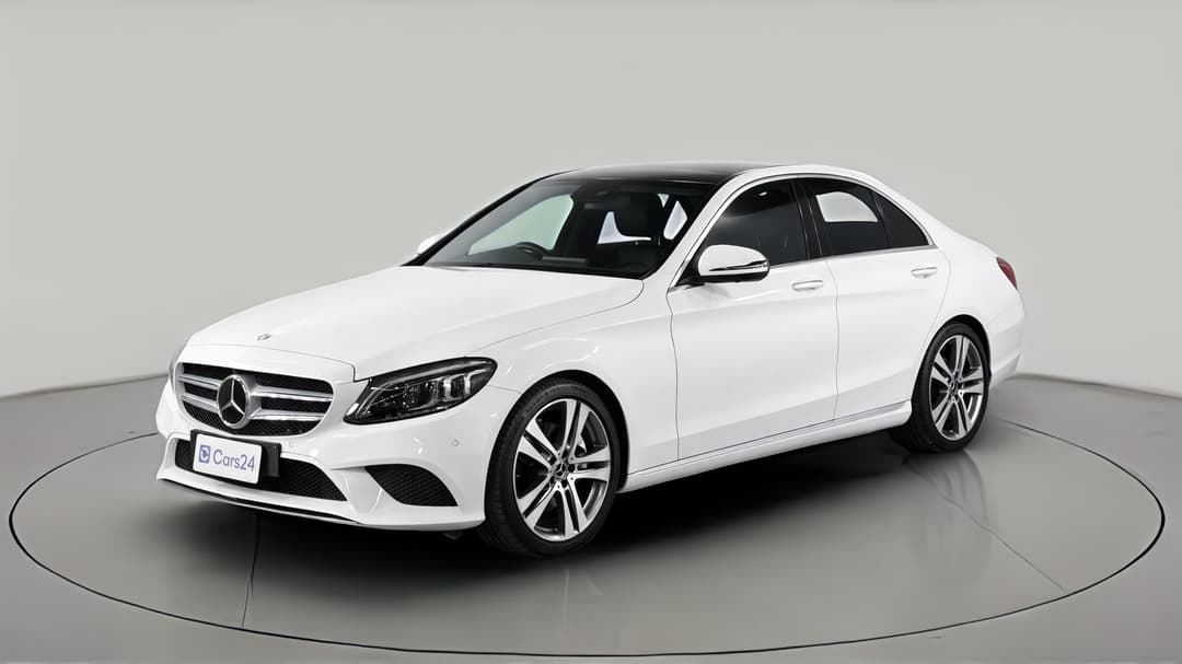 2019 Mercedes-benz C300 C300, Automatic, 58323 km, Left Front Diagonal (45- Degree) View