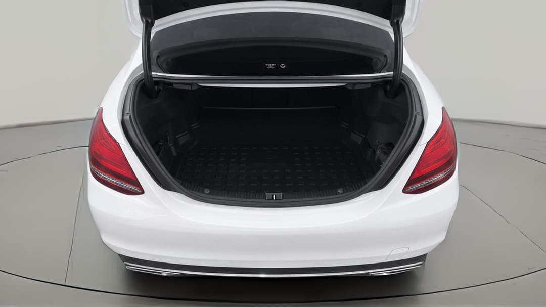 2019 Mercedes-benz C300 C300, Automatic, 58323 km, Boot Inside View