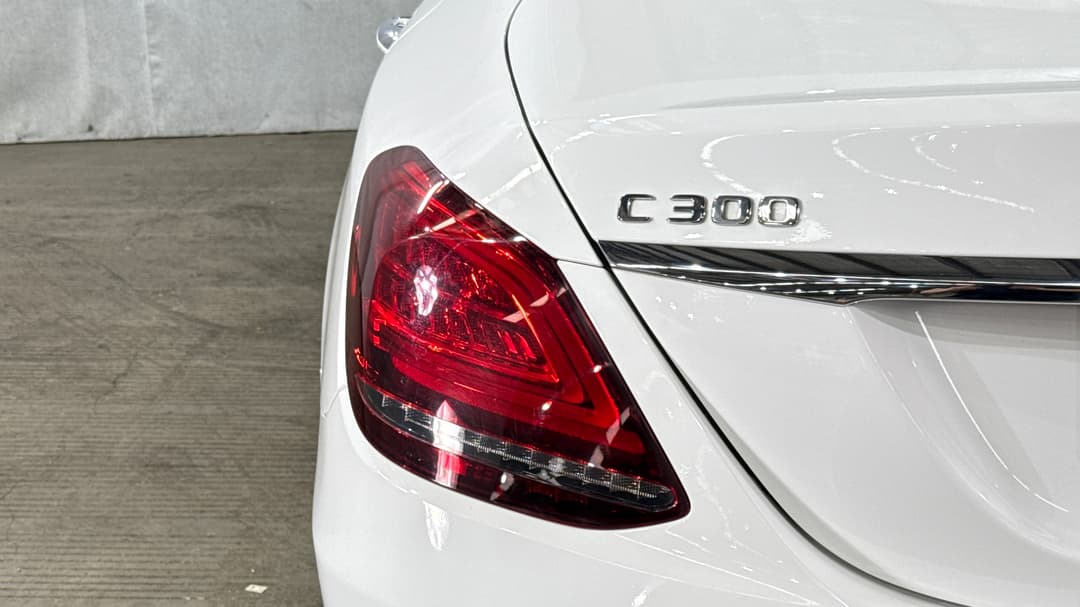 2019 Mercedes-benz C300 C300, Automatic, 58323 km, Badge (Boot Left Side)