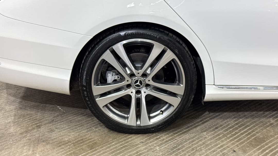 2019 Mercedes-benz C300 C300, Automatic, 58323 km, Right Rear Wheel