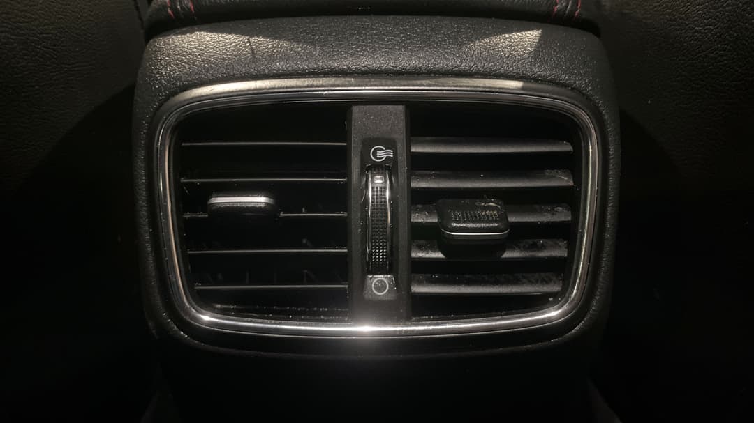 2024 Hyundai i30 N Line, Automatic, 26134 km, Rear A/C Vent