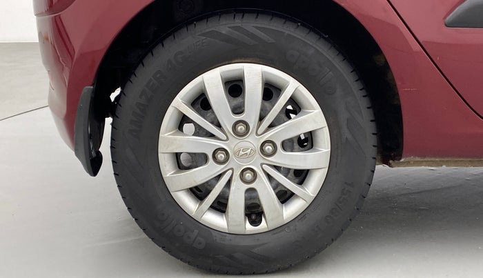 2014 Hyundai i10 SPORTZ 1.1 IRDE2, Petrol, Manual, 94,231 km, Right Rear Wheel