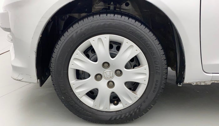 2014 Honda Amaze 1.2L I-VTEC S, Petrol, Manual, 1,03,067 km, Left Front Wheel