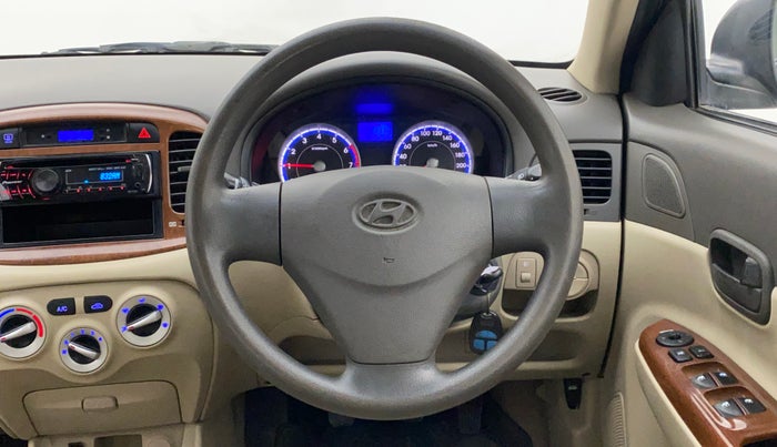 2010 Hyundai Verna TRANSFORM 1.6 VTVT, Petrol, Manual, 86,265 km, Steering Wheel Close Up